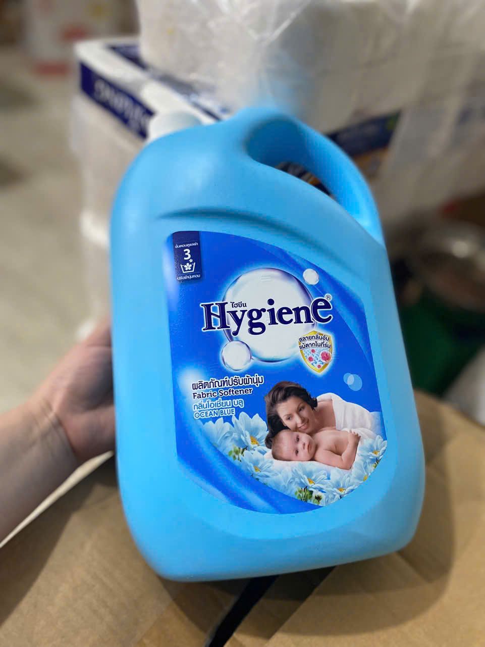 NƯỚC XẢ VẢI HYGIENE SIÊU ĐẬM ĐẶC THÁI LAN CAN 3500ML 